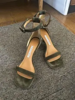 2026年最新】pippichic ミュールの人気アイテム - メルカリ