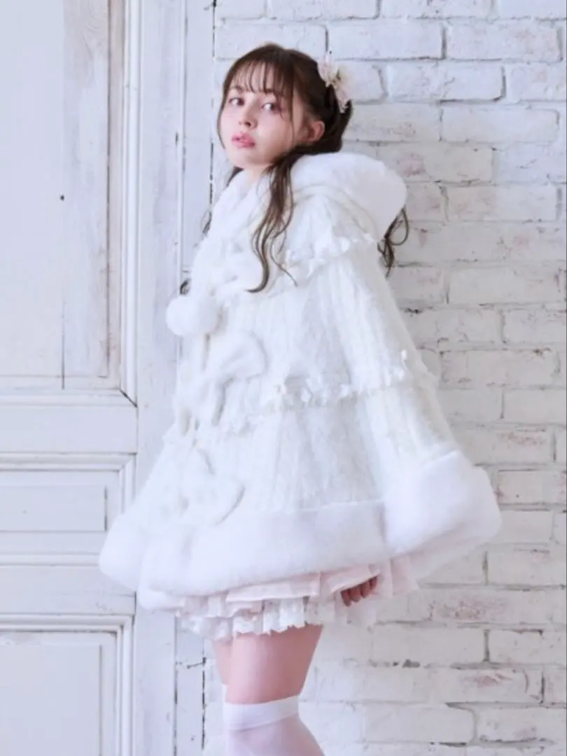 2026年最新】lizlisaポンポンリボンニットの人気アイテム - メルカリ