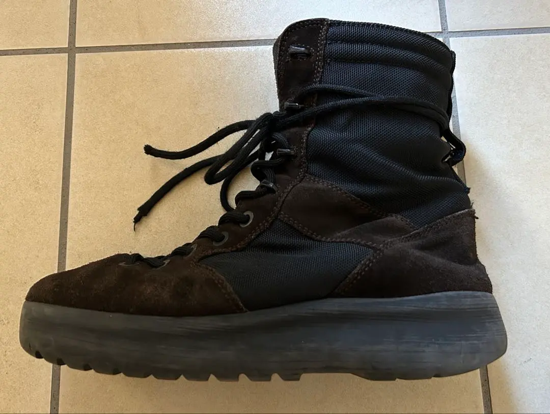 2026年最新】Yeezy MILITARY BOOT SEASON3の人気アイテム - メルカリ