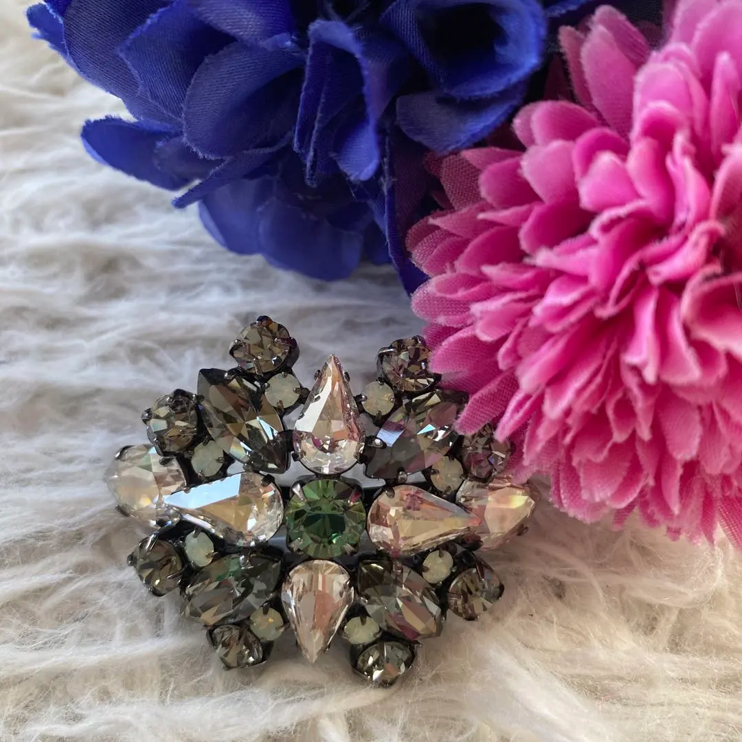 2026年最新】foxey ピンブローチの人気アイテム - メルカリ