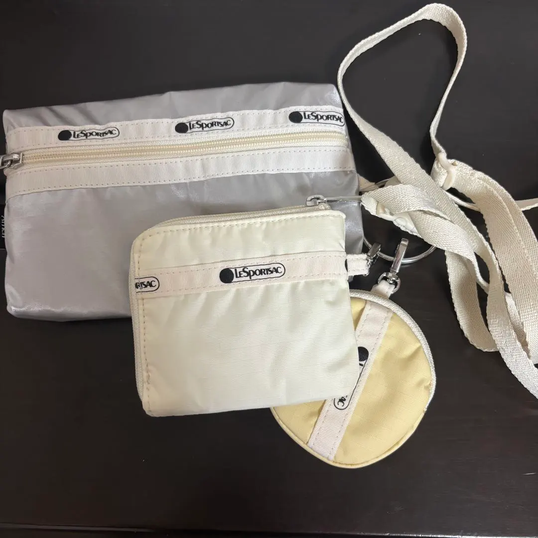 2026年最新】lesportsac×ameri multi pouchの人気アイテム - メルカリ