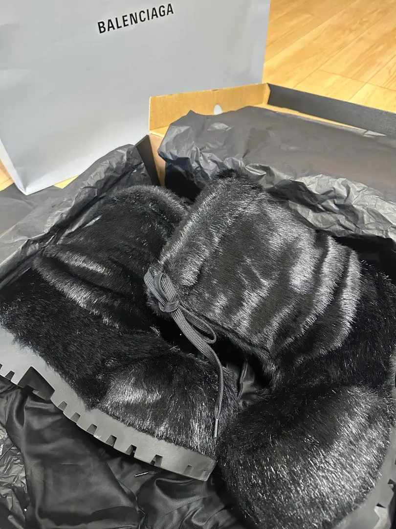 2026年最新】alas balenciagaの人気アイテム - メルカリ