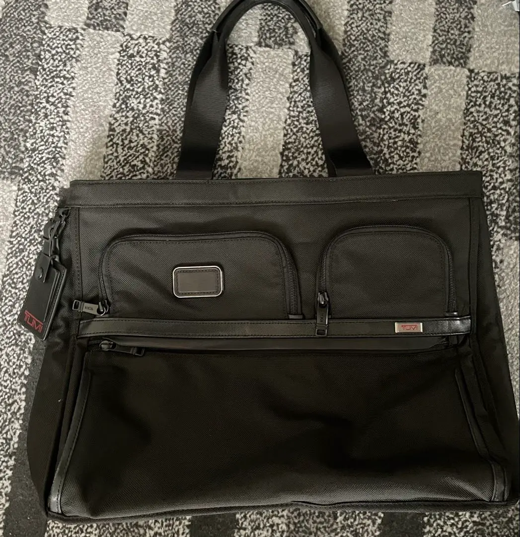 2026年最新】tumi エクスパンダブル・トートの人気アイテム - メルカリ