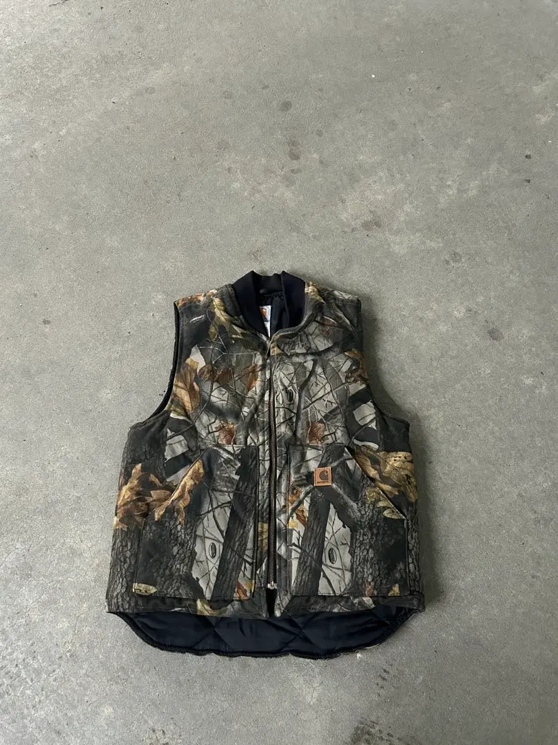 2026年最新】carhartt リアルツリー ベストの人気アイテム - メルカリ