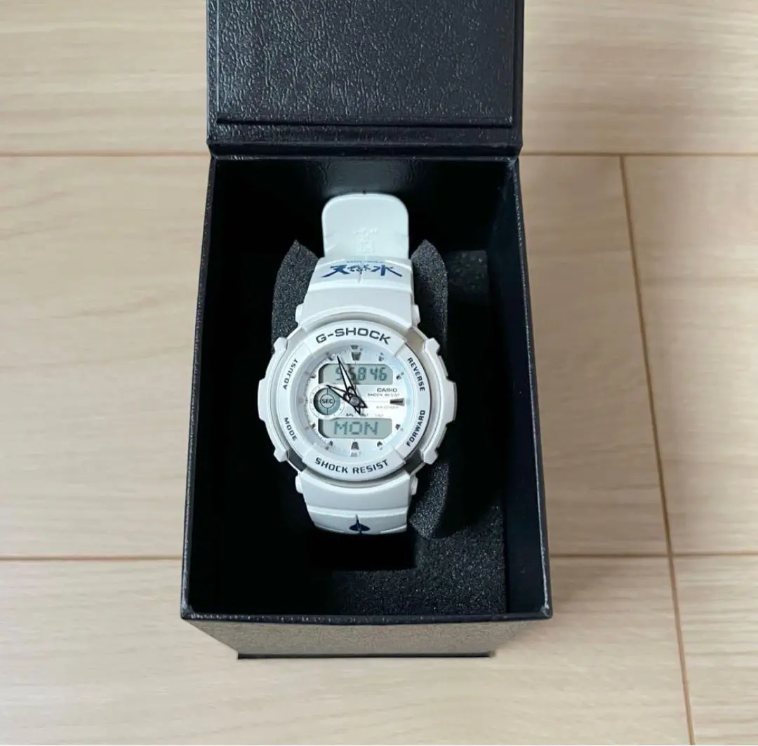 2026年最新】サントリー g-shockの人気アイテム - メルカリ