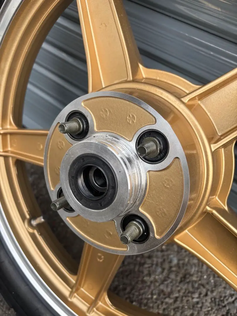 2026年最新】cb400f ホイールの人気アイテム - メルカリ