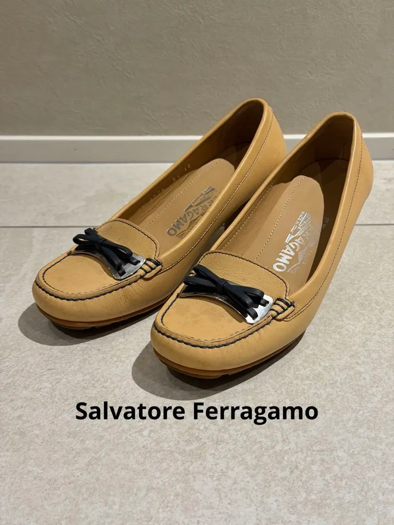 2026年最新】Salvatore Ferragamo カラー：ベージュ系 ローファー