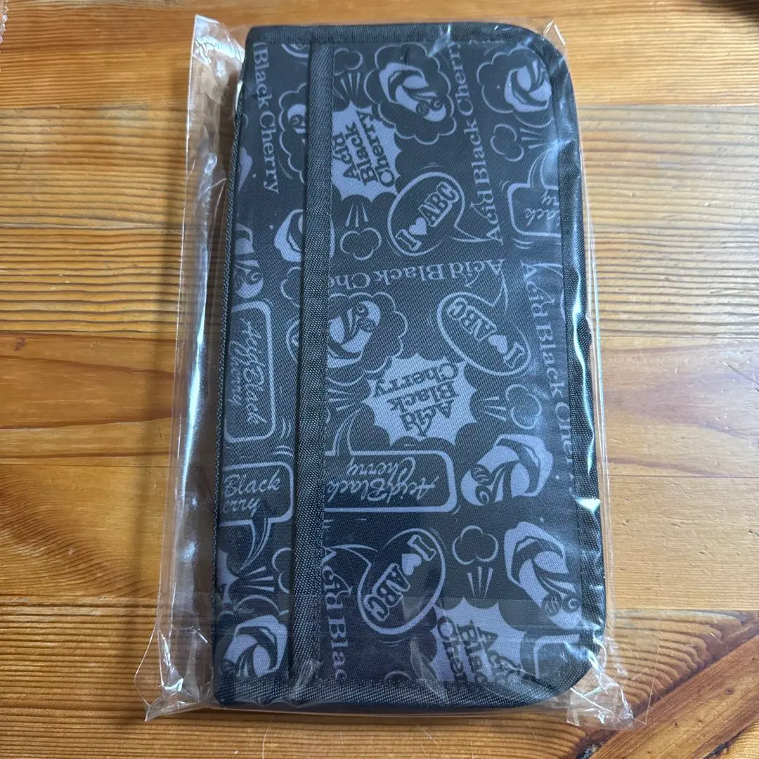 2026年最新】acid black cherry トラベルの人気アイテム - メルカリ