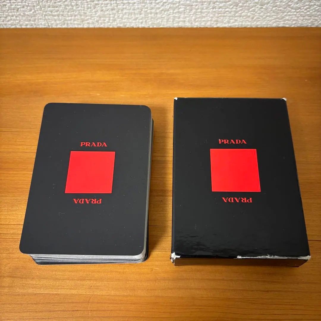 2026年最新】プラダ トランプの人気アイテム - メルカリ