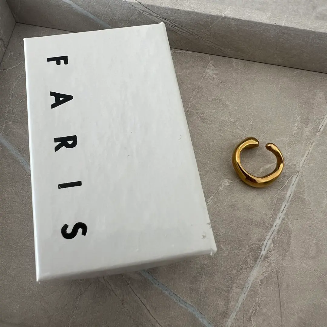 2026年最新】FARIS ピアスの人気アイテム - メルカリ