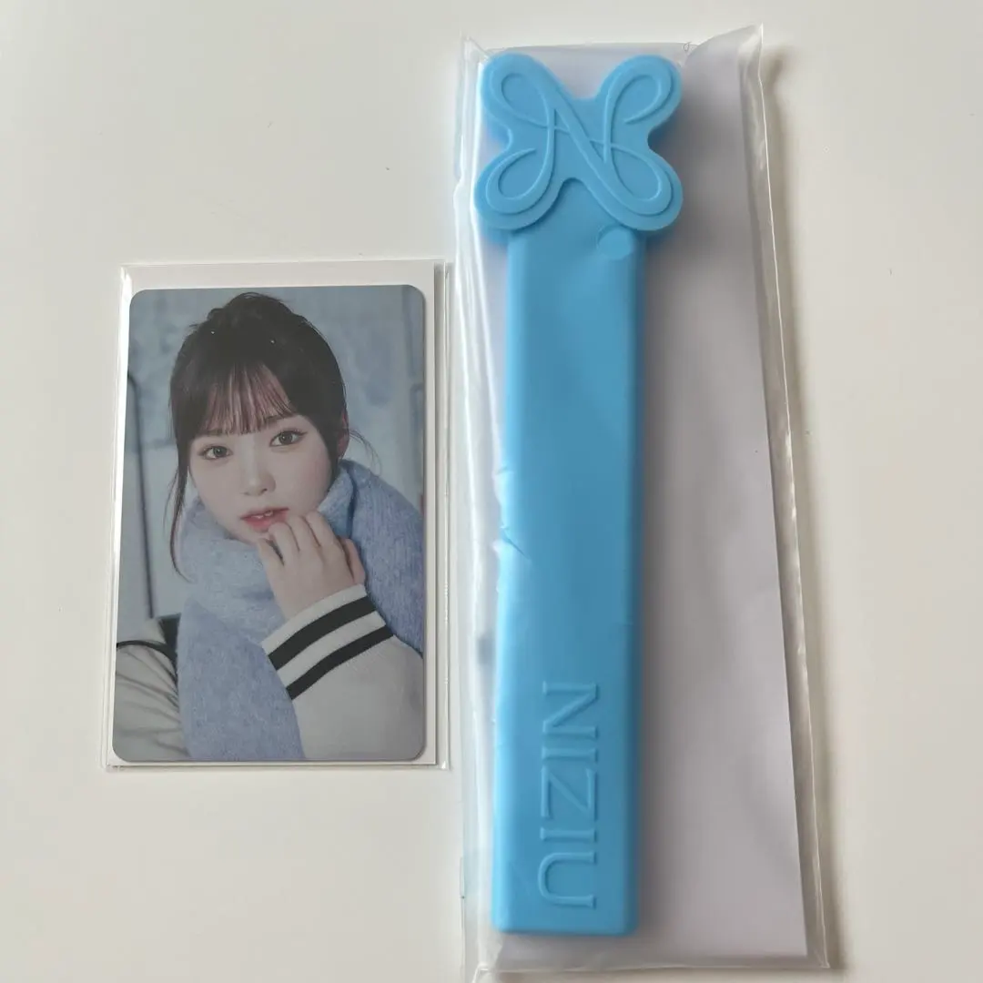 2026年最新】niziu ペンライト マユカの人気アイテム - メルカリ