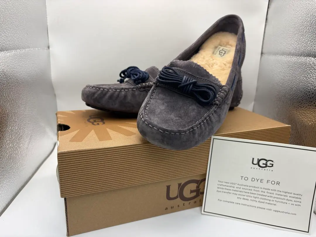2026年最新】ugg meenaの人気アイテム - メルカリ
