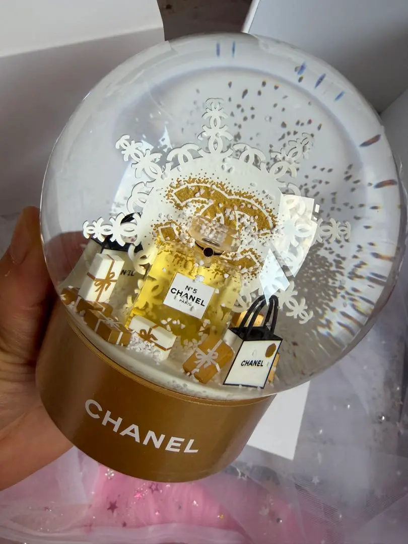 2026年最新】chanel スノードーム 2021の人気アイテム - メルカリ