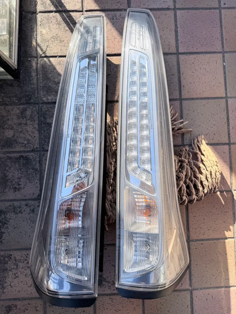 2026年最新】セレナ C27 純正 テールの人気アイテム - メルカリ