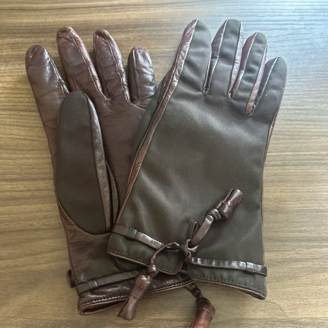 2026年最新】PRADA 割引オプション：通常商品 手袋・アームカバーの