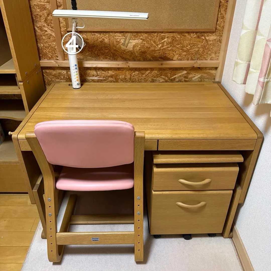 2026年最新】ベネッセ デスク カリモクの人気アイテム - メルカリ