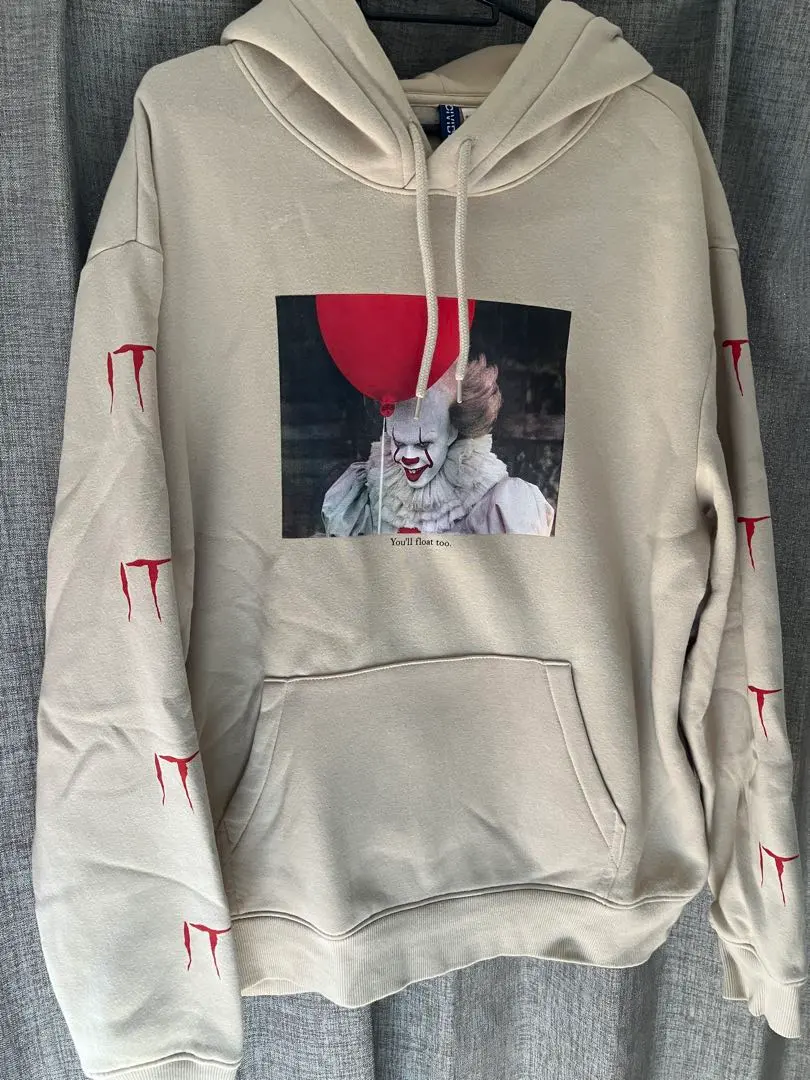 2026年最新】ペニーワイズ パーカーの人気アイテム - メルカリ