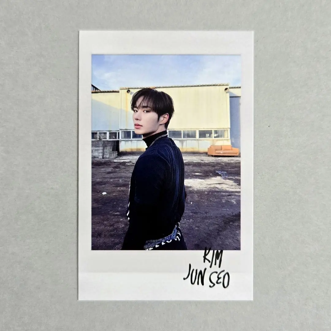 2026年最新】wei デヒョン ポラロイドの人気アイテム - メルカリ