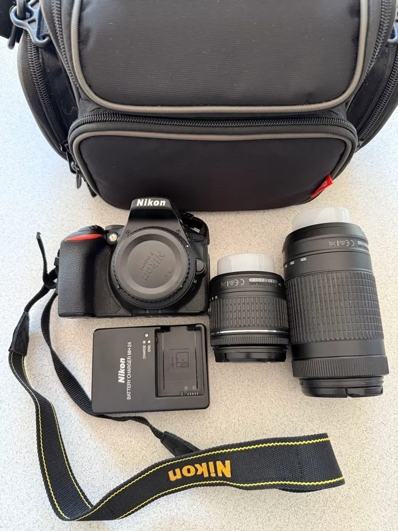 2026年最新】ニコン D5600 ダブルズームキットの人気アイテム - メルカリ