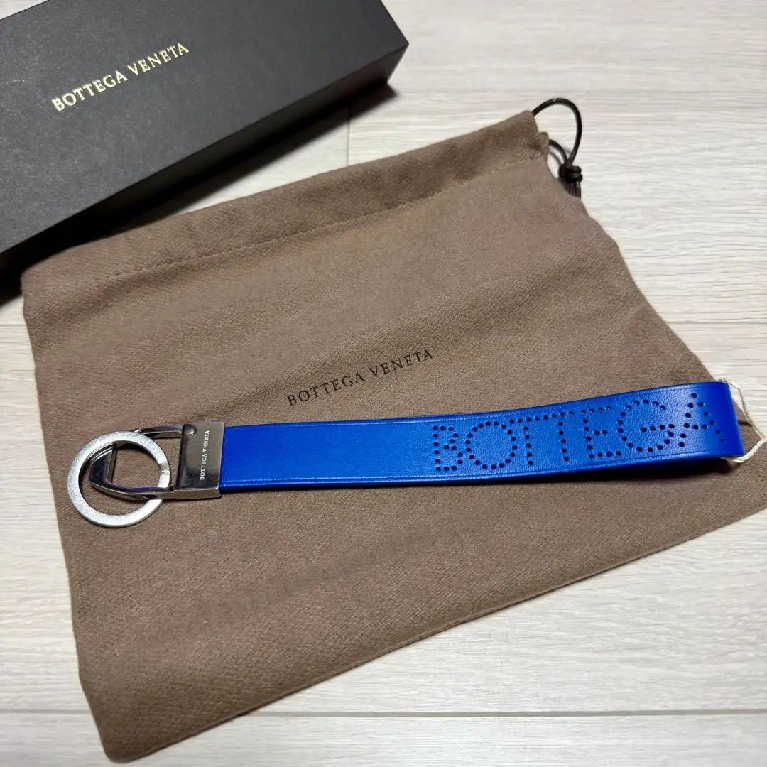 2026年最新】ボッテガ キーリング ブルーの人気アイテム - メルカリ