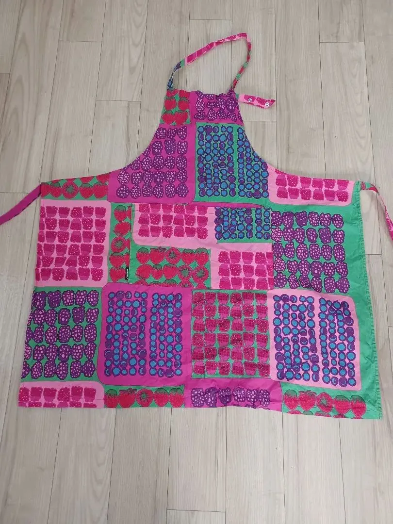 2026年最新】マリメッコエプロン廃盤の人気アイテム - メルカリ