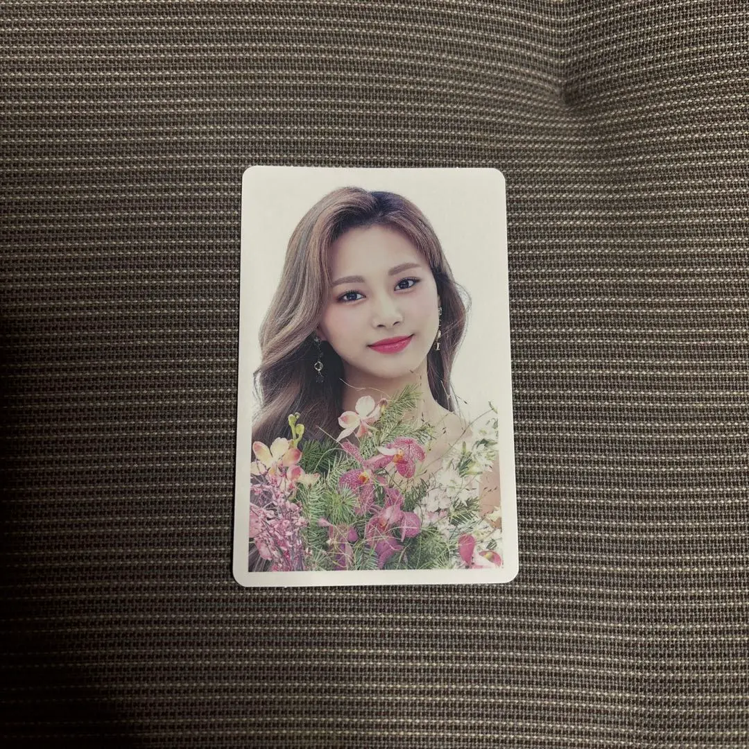 2026年最新】ツウィ ハイタッチ券の人気アイテム - メルカリ