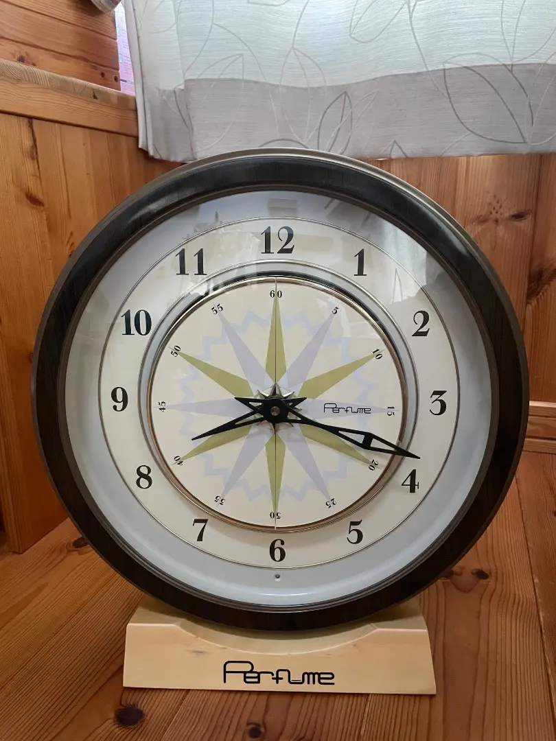 2026年最新】perfume からくり時計の人気アイテム - メルカリ