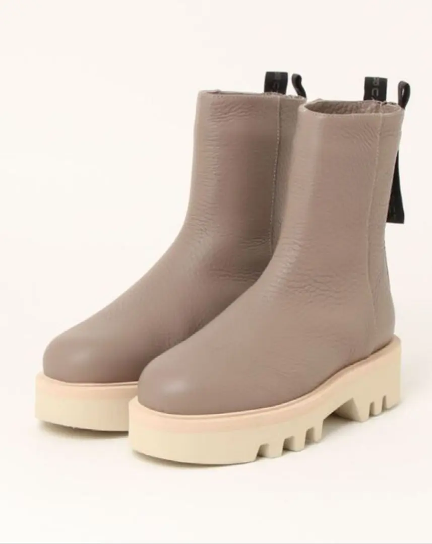 2026年最新】FURLA サイドゴアブーツの人気アイテム - メルカリ