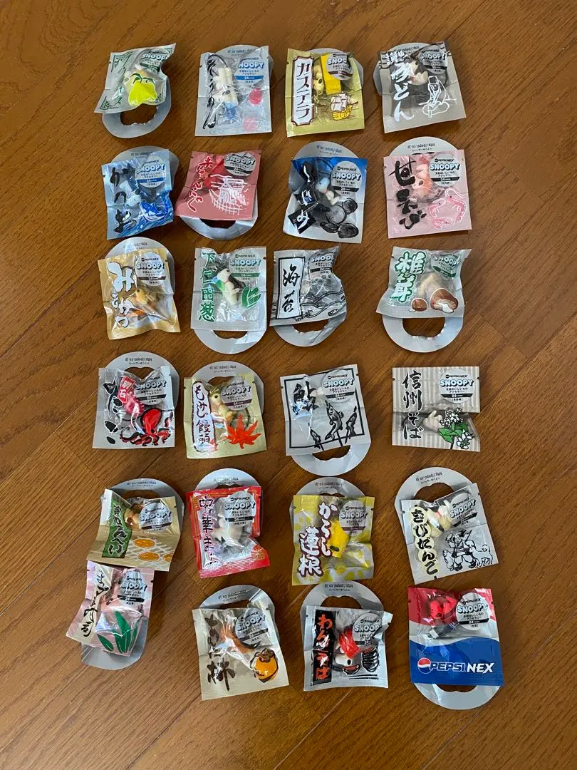 2026年最新】スヌーピー 全国おいしいものアクセサリー 弾の人気