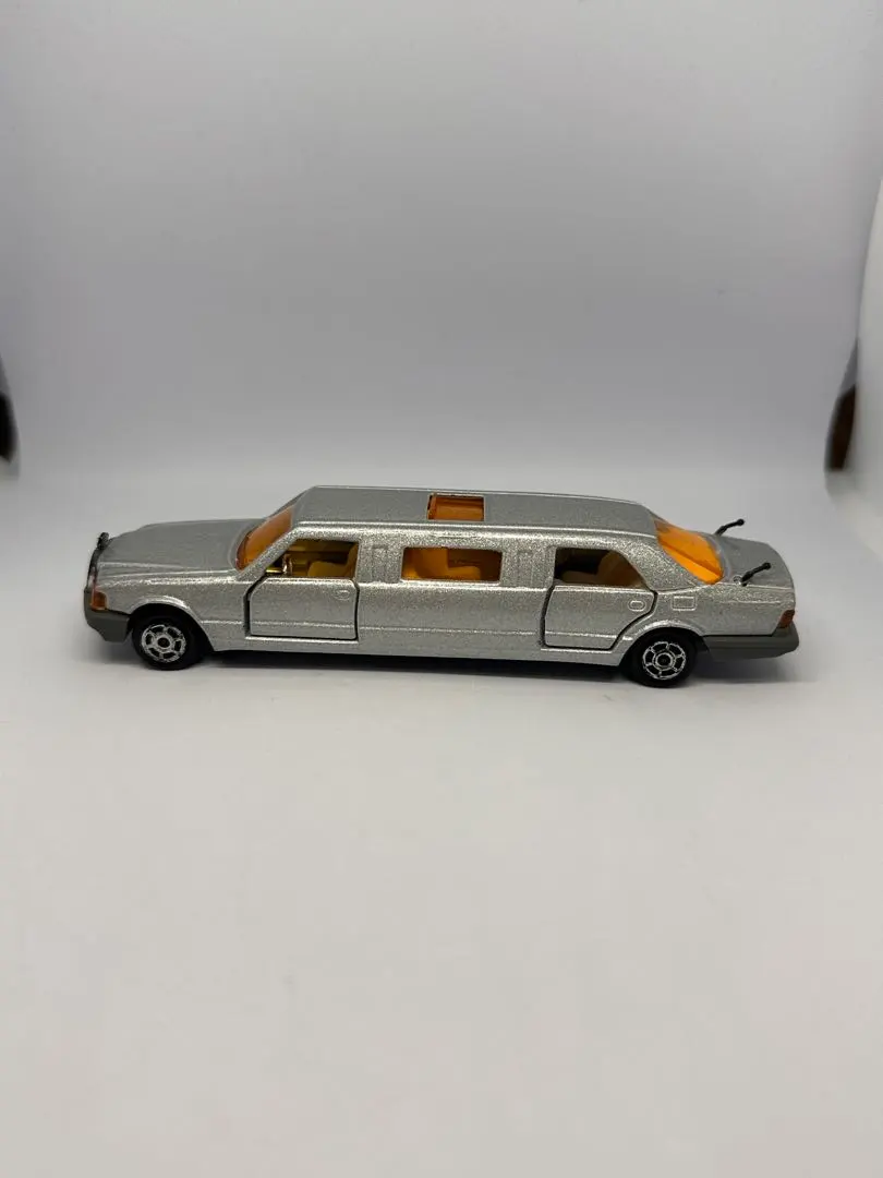 2026年最新】majorette リムジンの人気アイテム - メルカリ