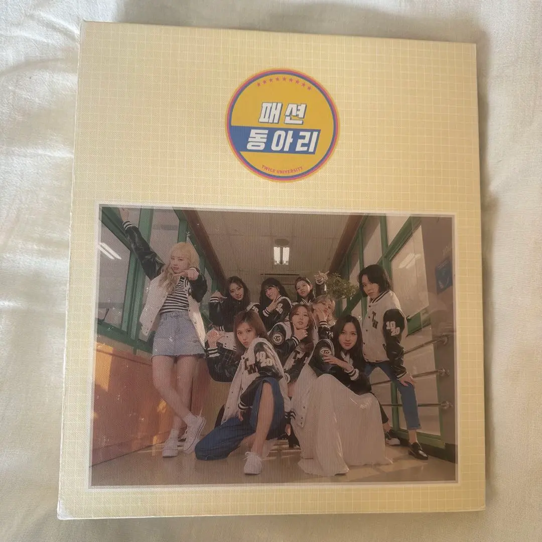 2026年最新】twice トレカケース バインダーの人気アイテム - メルカリ