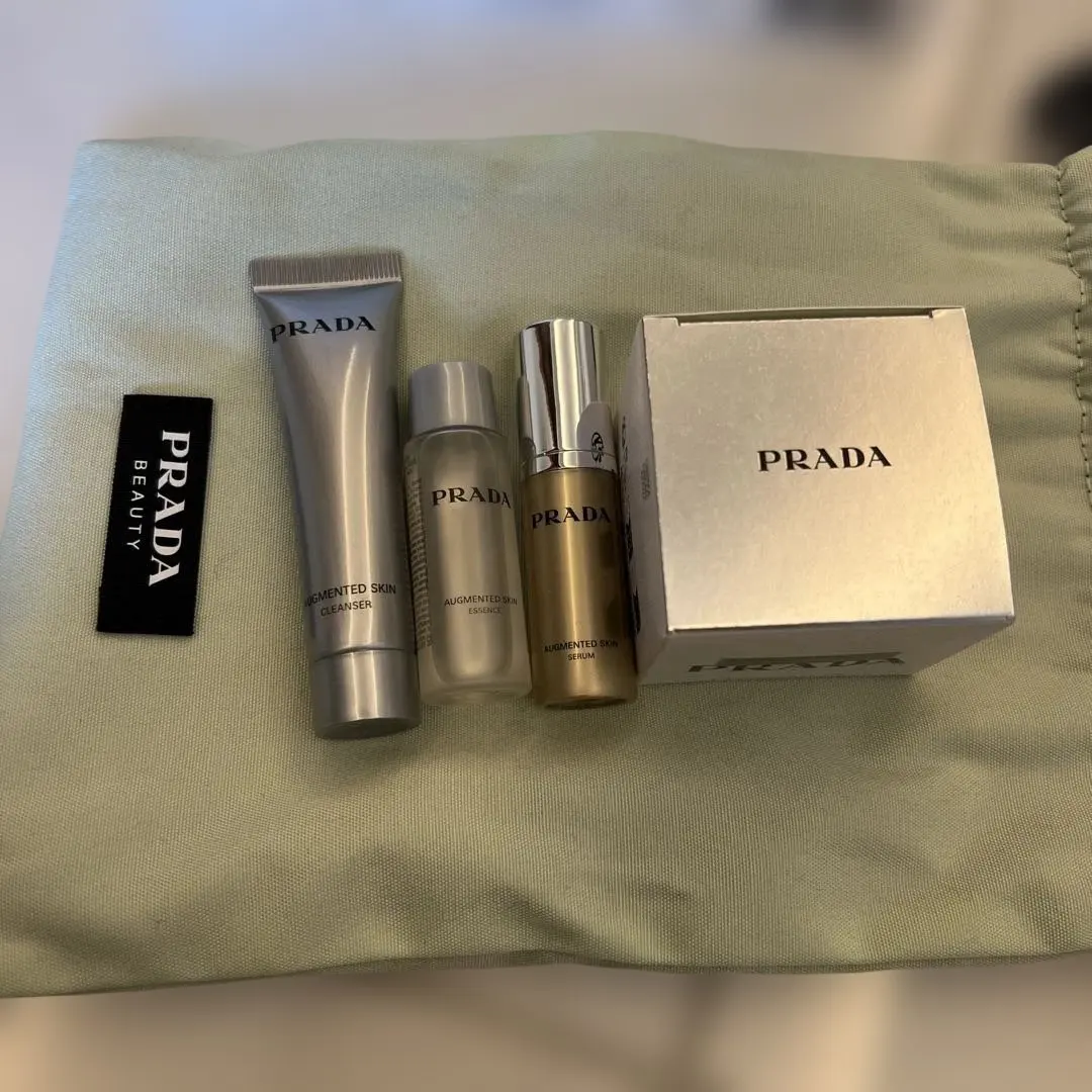 2026年最新】PRADA トライアルセット・サンプルの人気アイテム - メルカリ