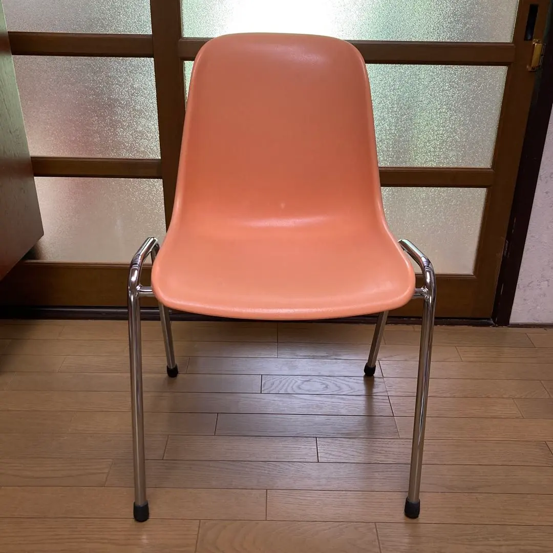 2026年最新】mod elena スタッキングチェアの人気アイテム - メルカリ