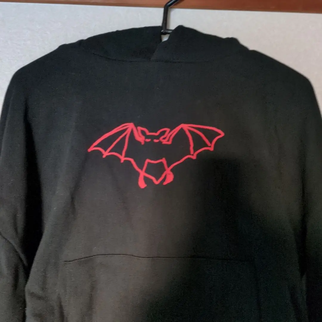 2026年最新】米津玄師 こうもりパーカー 2018の人気アイテム - メルカリ