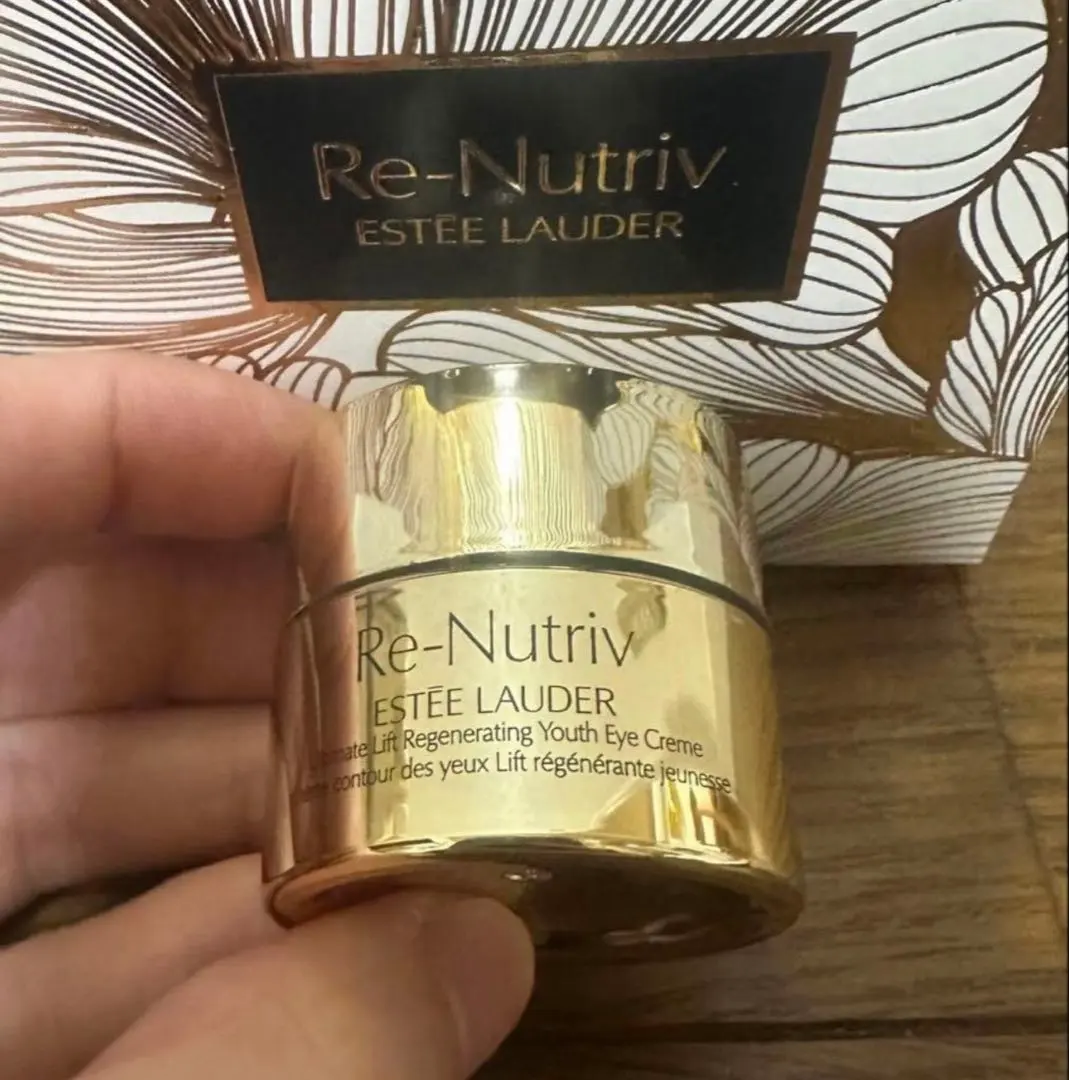 2026年最新】estee lauder(エスティ ローダー) リニュートリィブ ul