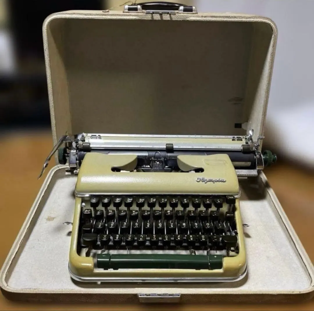 2026年最新】オリンピア タイプライターの人気アイテム - メルカリ