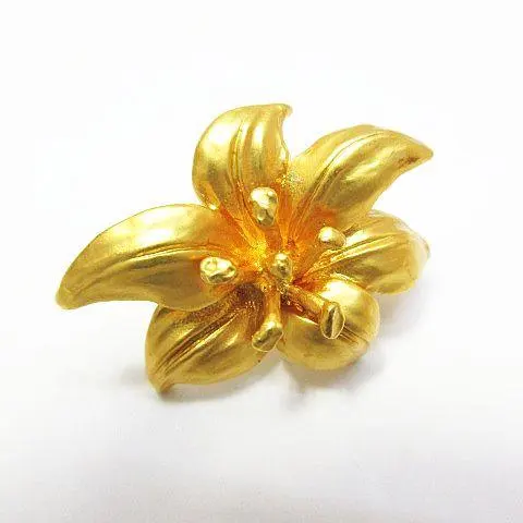 2025年最新】Kenzo カラー：ゴールド系 ブローチ・コサージュの人気