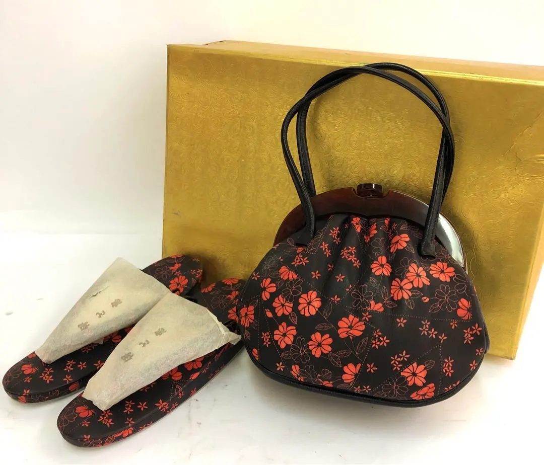 2026年最新】伊と忠 草履バッグの人気アイテム - メルカリ