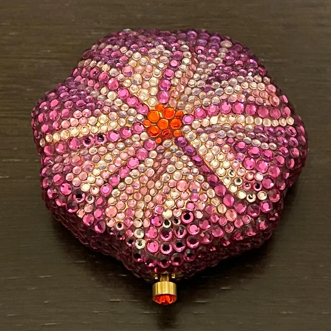 2026年最新】エスティローダーメタルコンパクトの人気アイテム - メルカリ