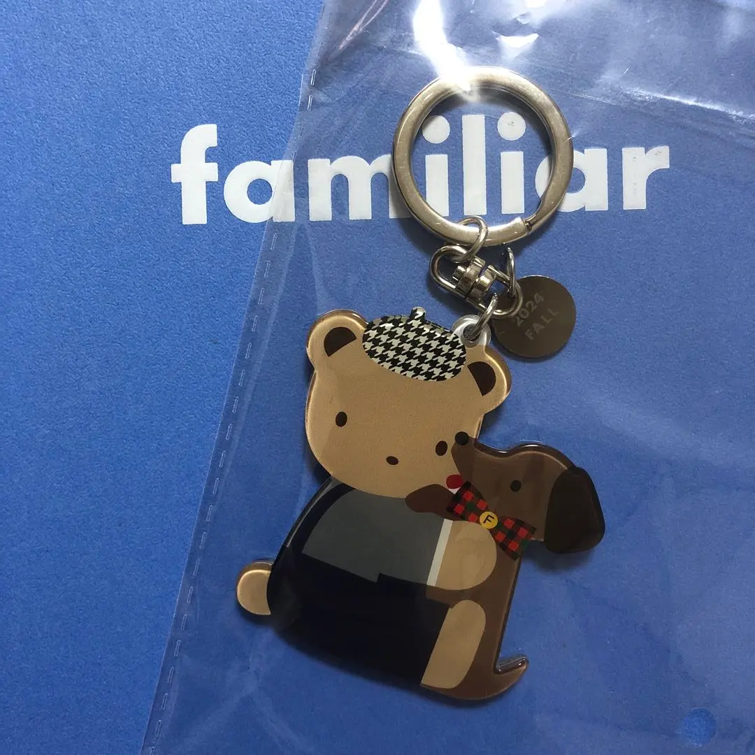 2026年最新】ファミリア キーホルダー vipの人気アイテム - メルカリ