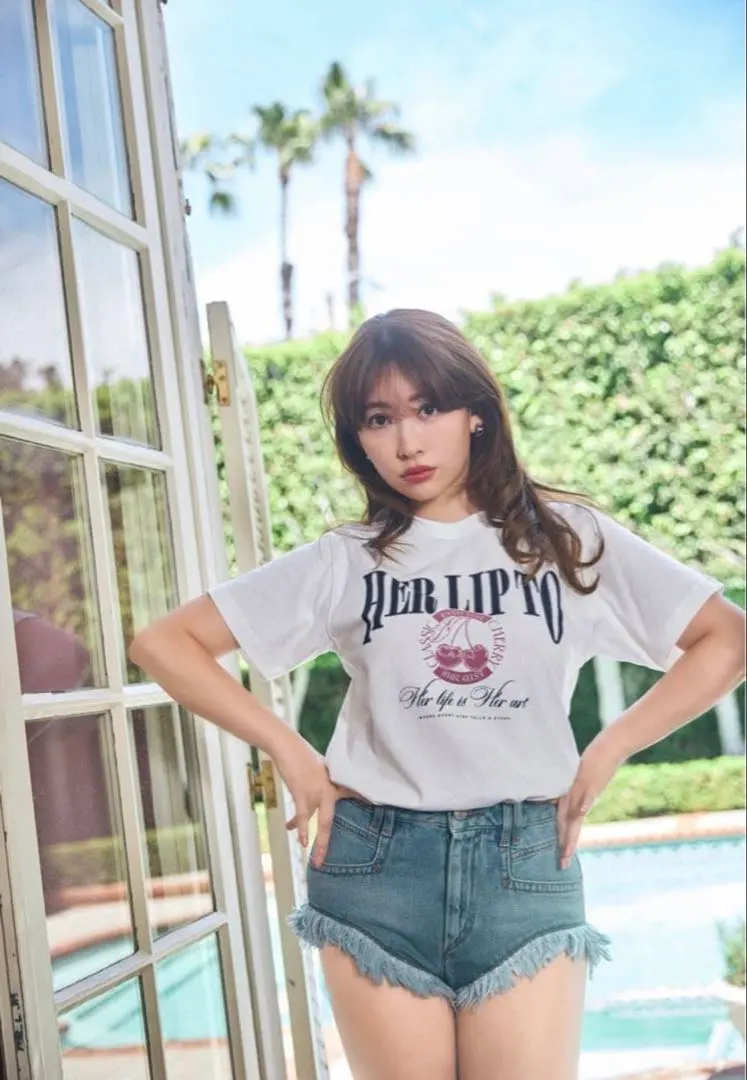 2026年最新】herlipto チェリー tシャツの人気アイテム - メルカリ