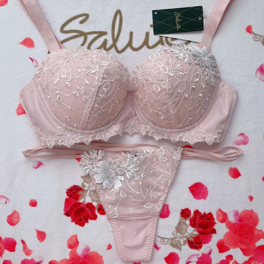 2026年最新】サルート67Gの人気アイテム - メルカリ