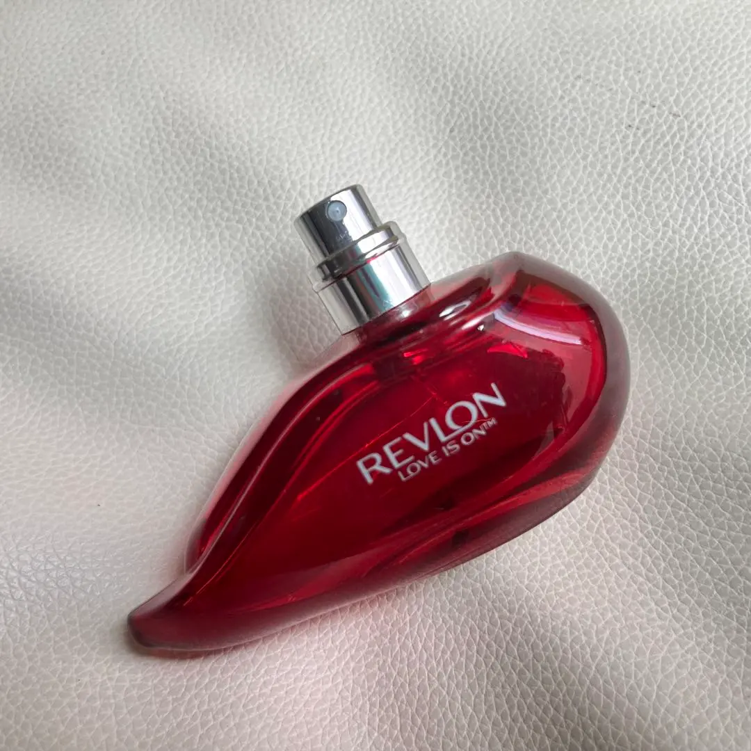 2026年最新】レブロン 香水 ラブイズオンの人気アイテム - メルカリ