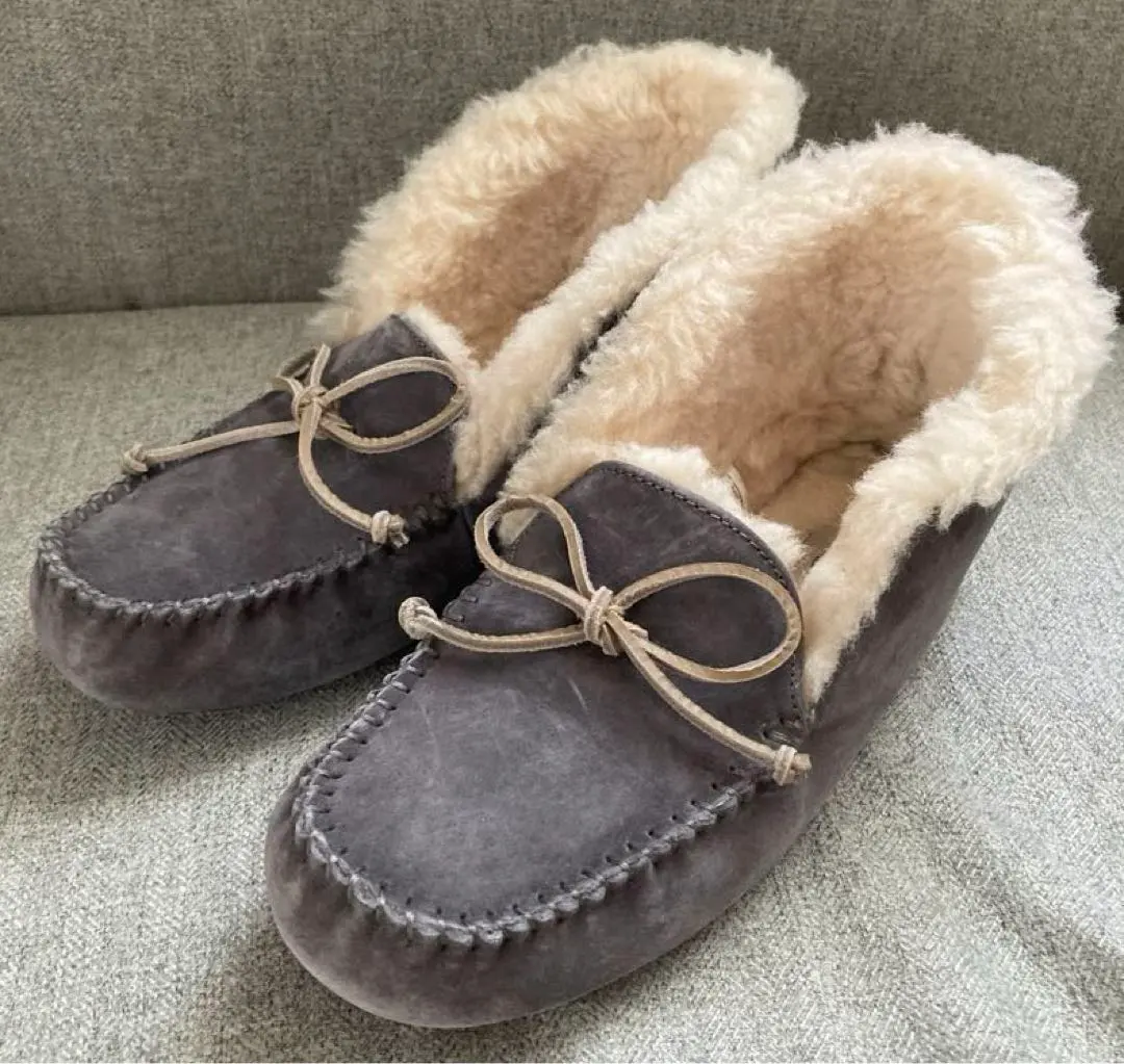 2026年最新】UGG アレーナ 25の人気アイテム - メルカリ