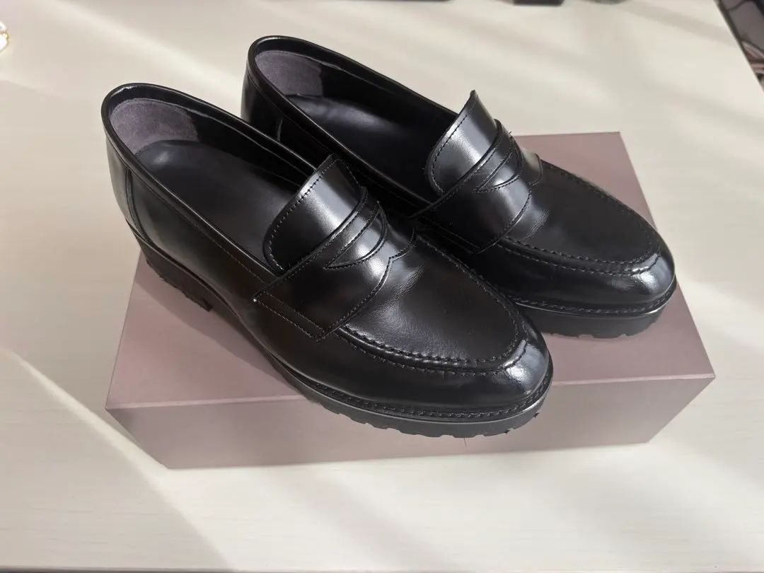 2026年最新】adelo ローファーの人気アイテム - メルカリ