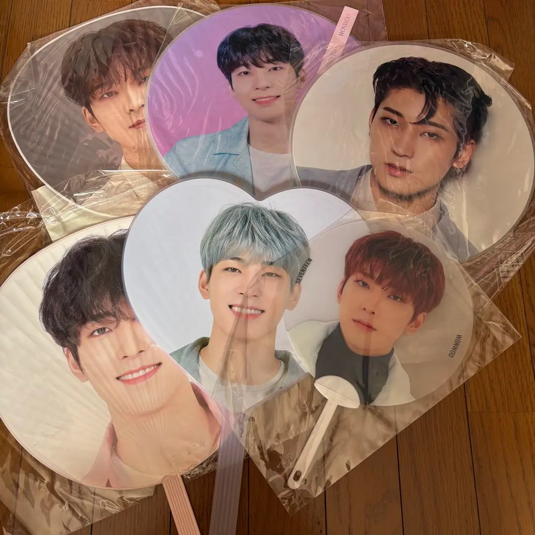 2026年最新】ウォヌ うちわ right hereの人気アイテム - メルカリ