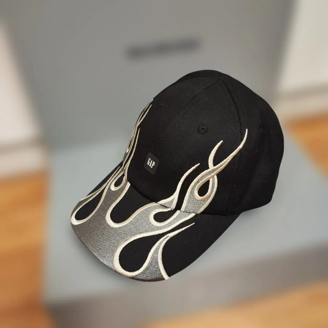 2026年最新】yeeZy gap balenciaga キャップの人気アイテム - メルカリ