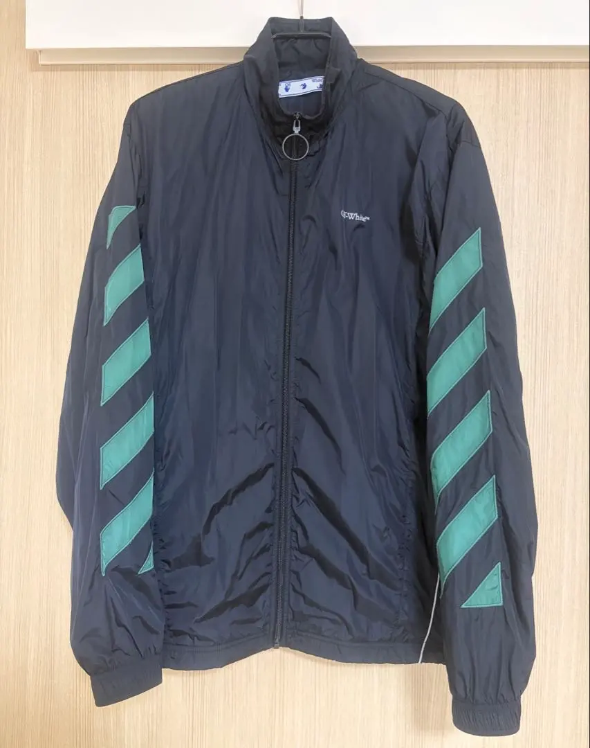 2026年最新】OFF-WHITE 素材：ナイロン ナイロンジャケットの人気