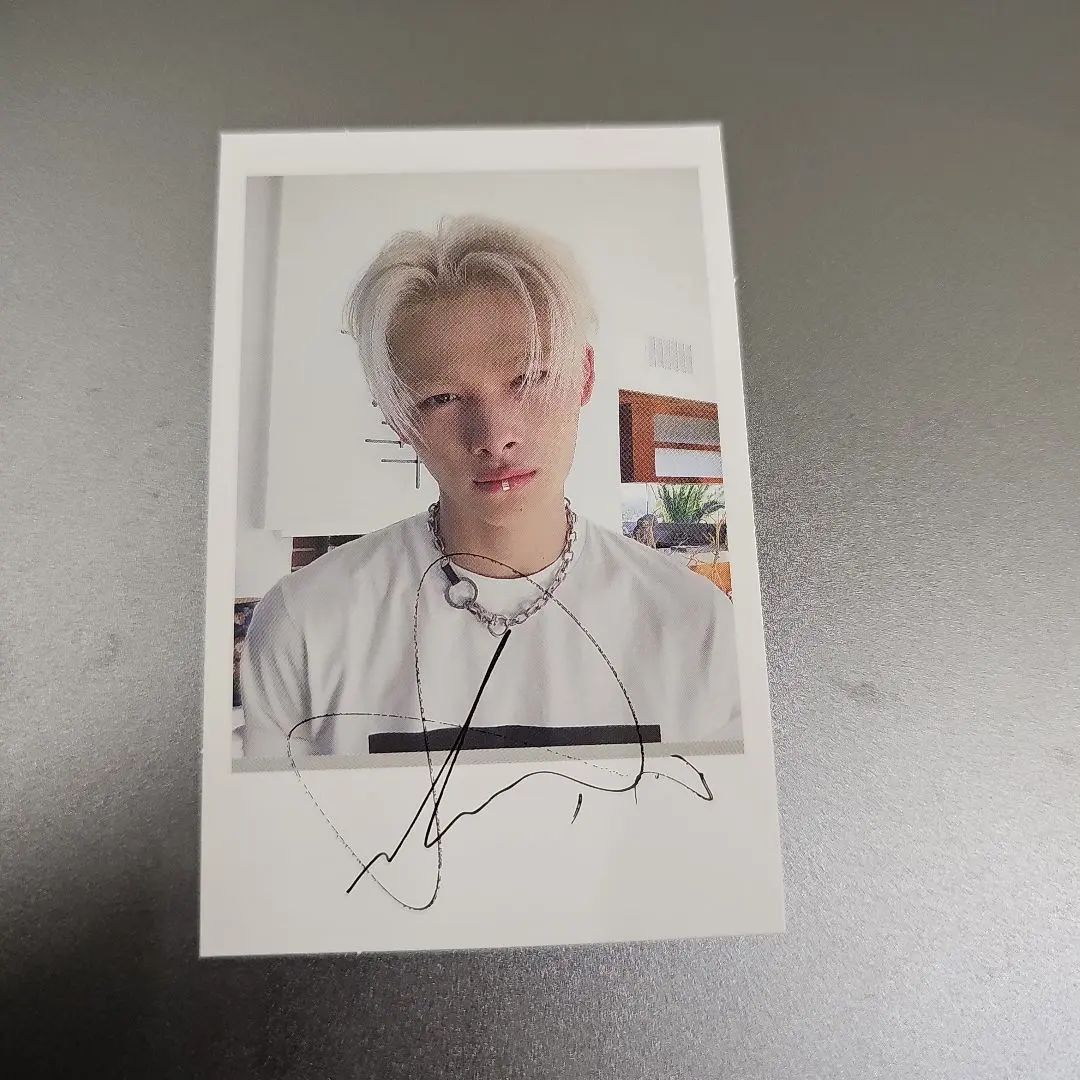 2026年最新】enhypen サイン ポラロイドの人気アイテム - メルカリ