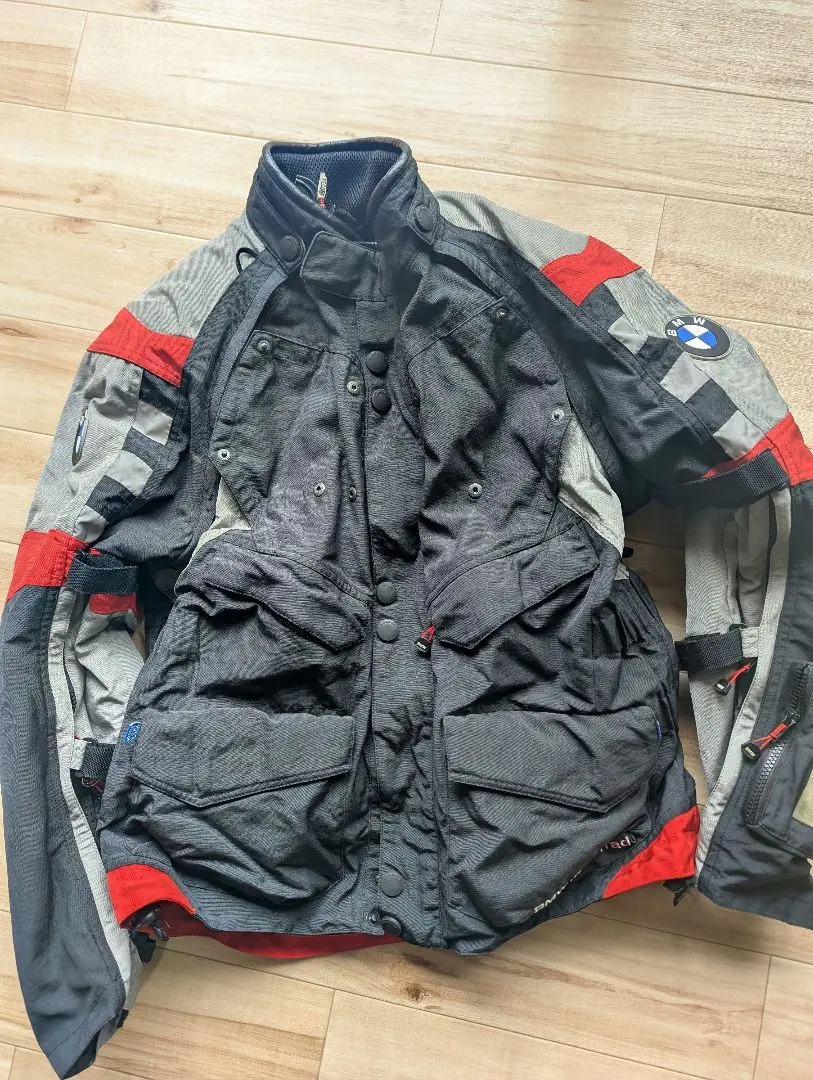 2026年最新】BMWラリー3スーツの人気アイテム - メルカリ